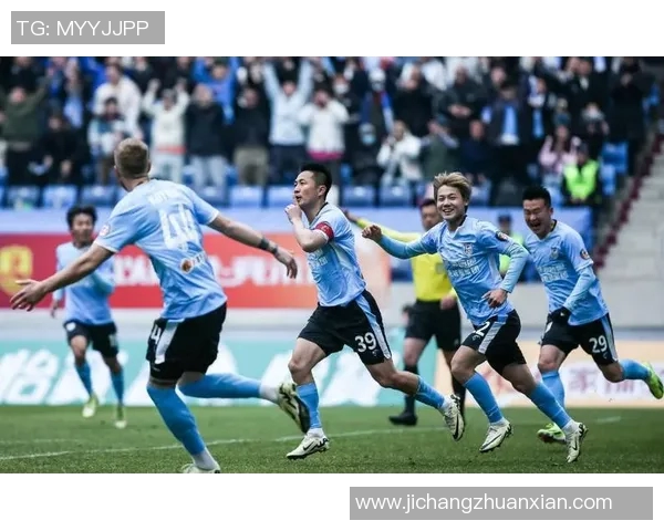 大连青少年足球明星赛展现未来之星激情与梦想的碰撞 大连青少年足球明星赛展现未来之星激情与梦想的碰撞